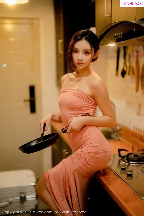   [XiuRen]高清写真图 2023.03.20 No.6437 加朵babe 美腿丝袜第12张图片